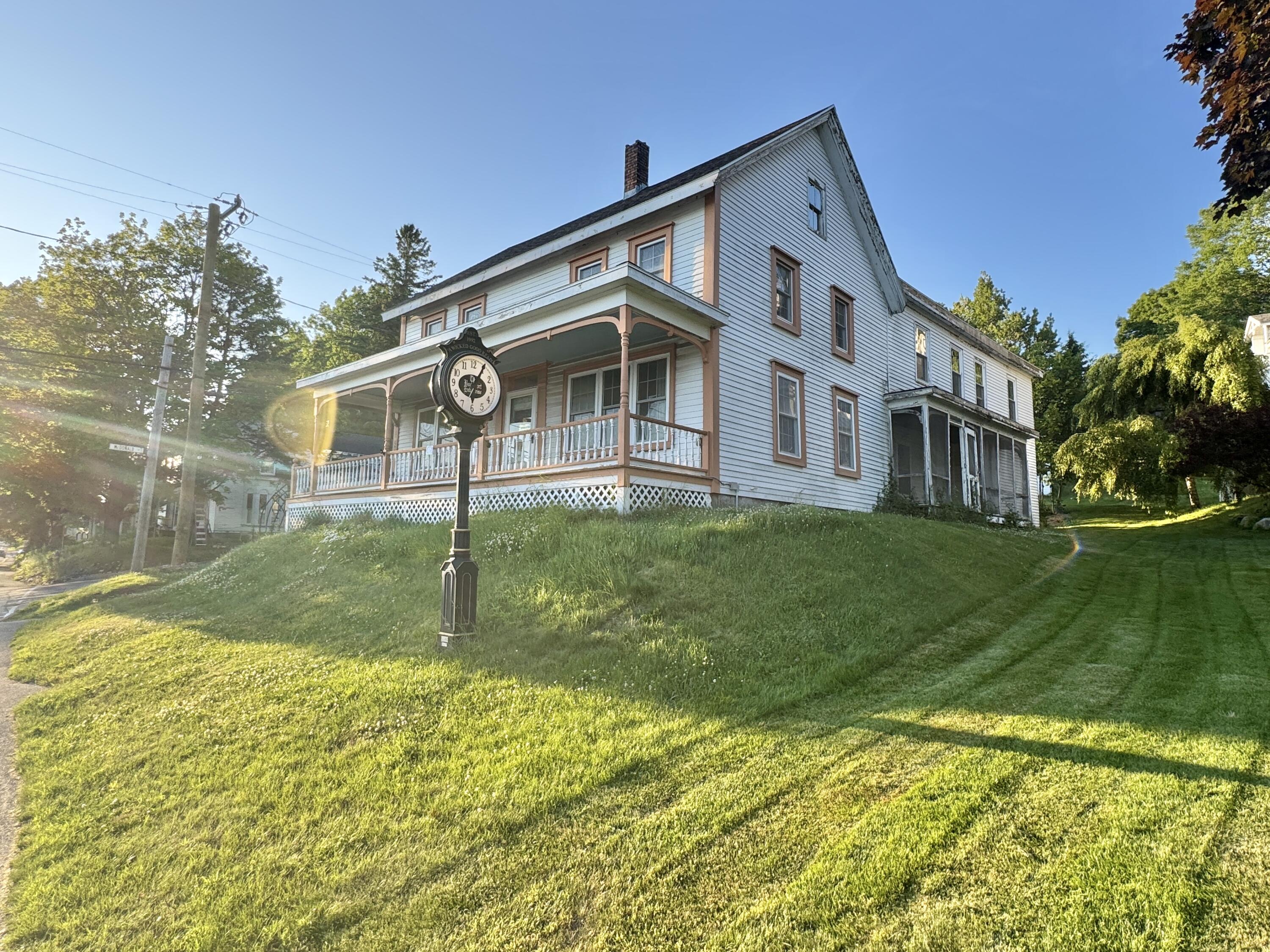 105 Main Street Bucksport ME 04416