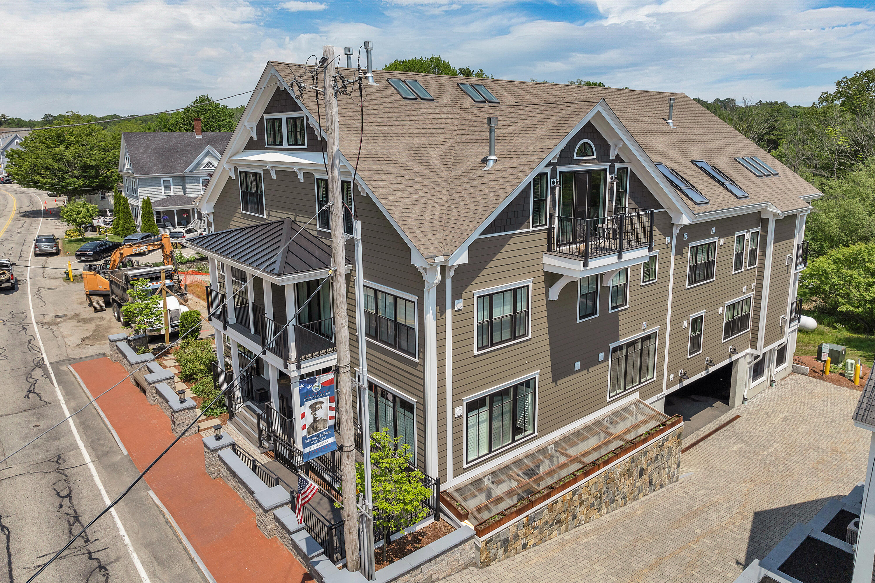 298 York Street York ME 03909