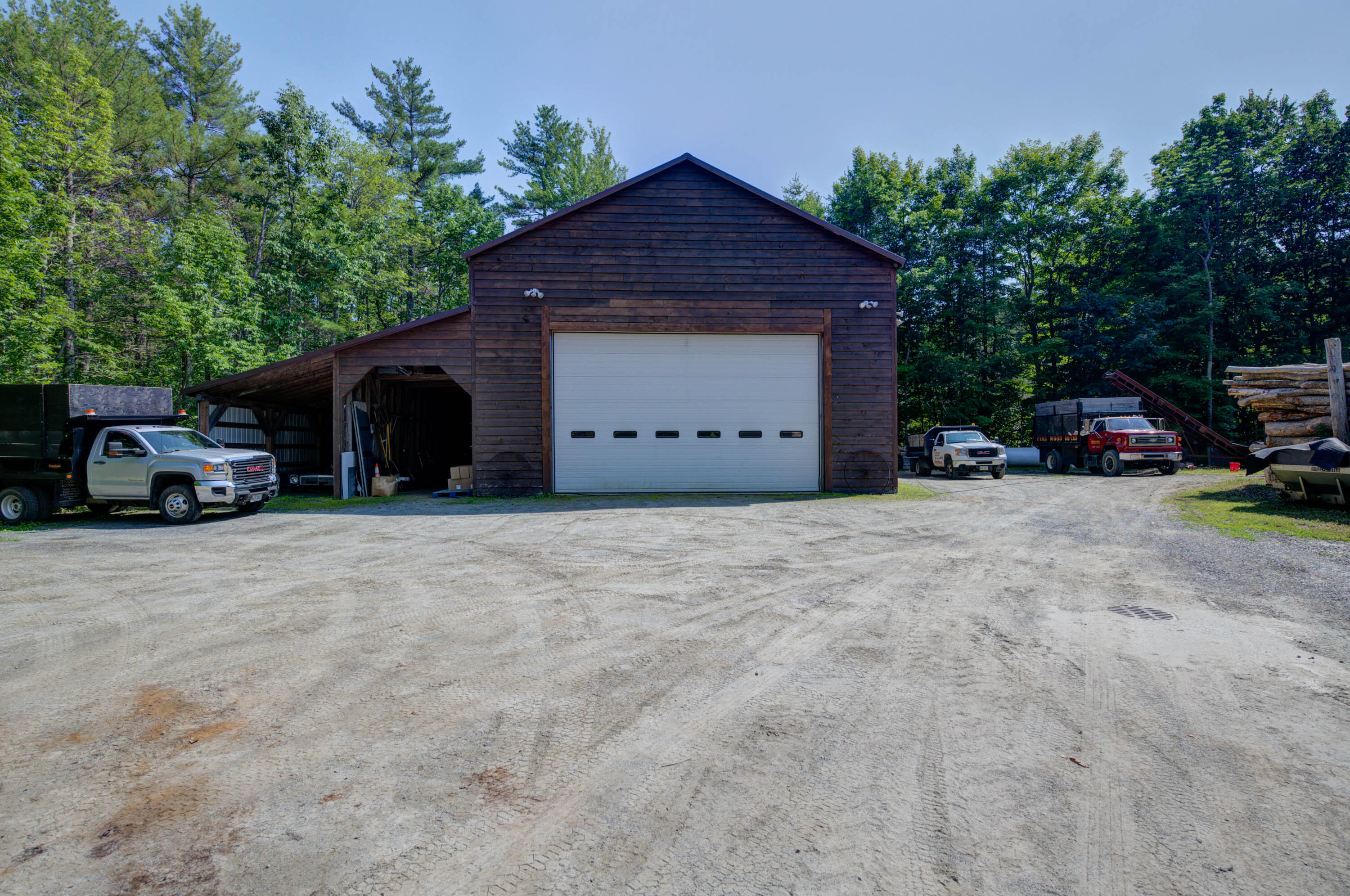 32 Roddy Lane Readfield ME 04355