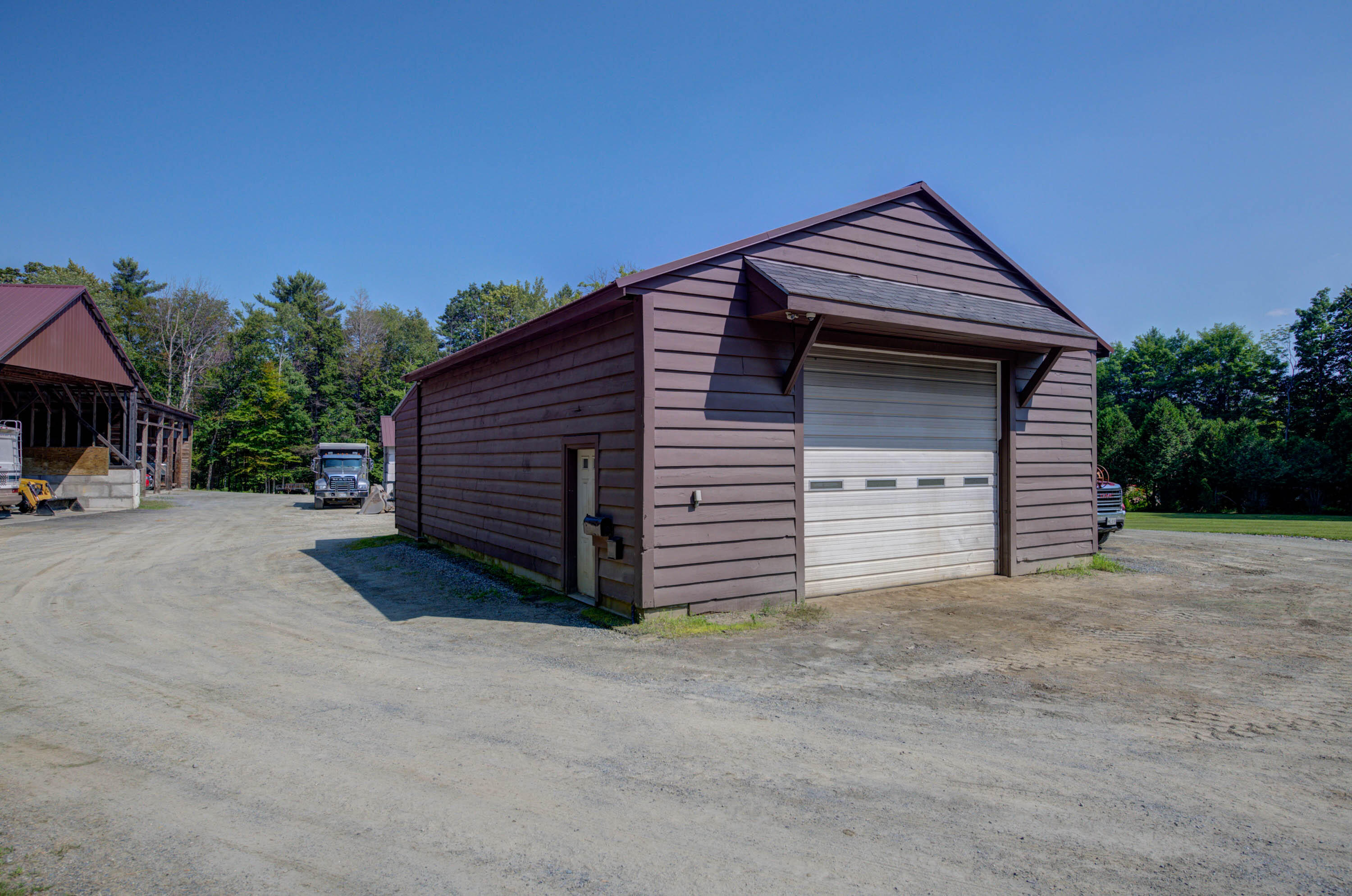 32 Roddy Lane Readfield ME 04355