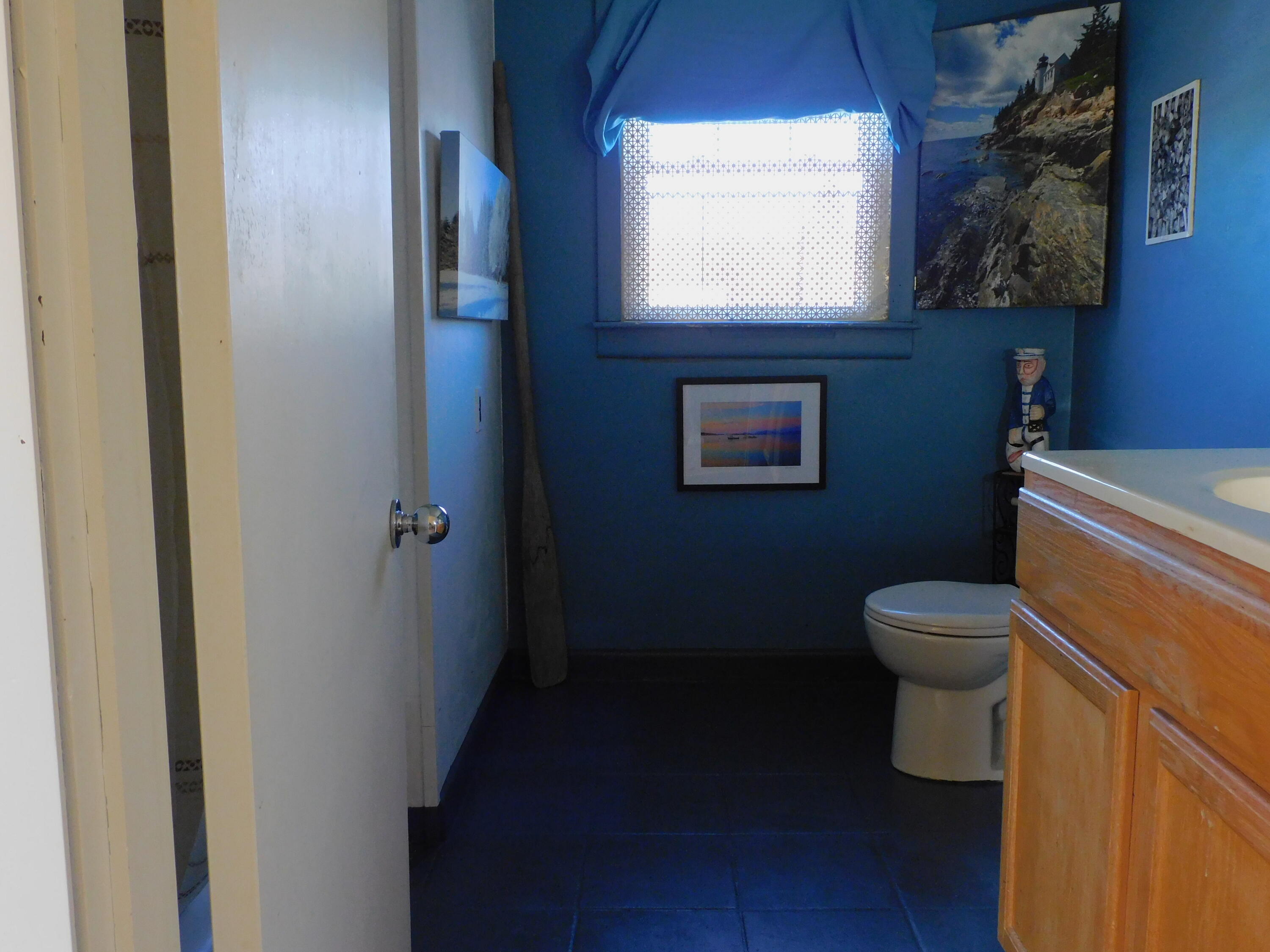 1424 Us Highway 1 Hancock ME 04640