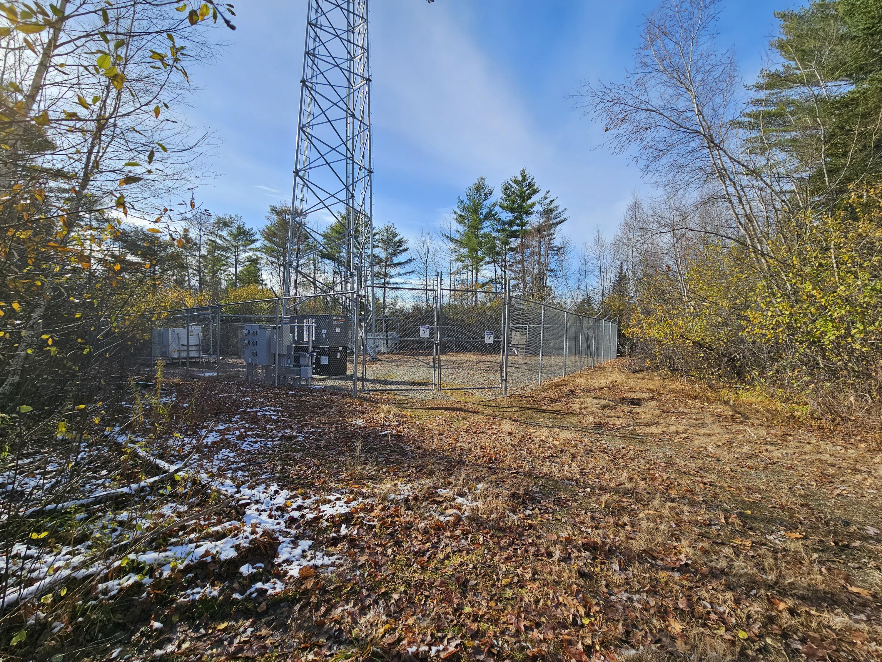 M5, L87-1 Main Street Palmyra ME 04965