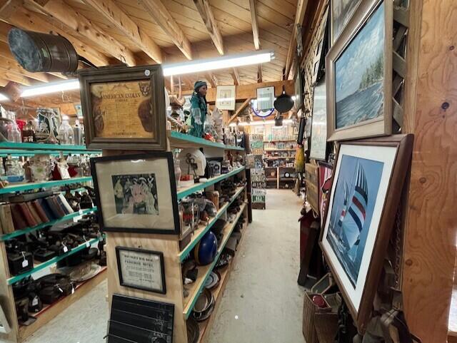 2856 Atlantic Highway Warren ME 04864