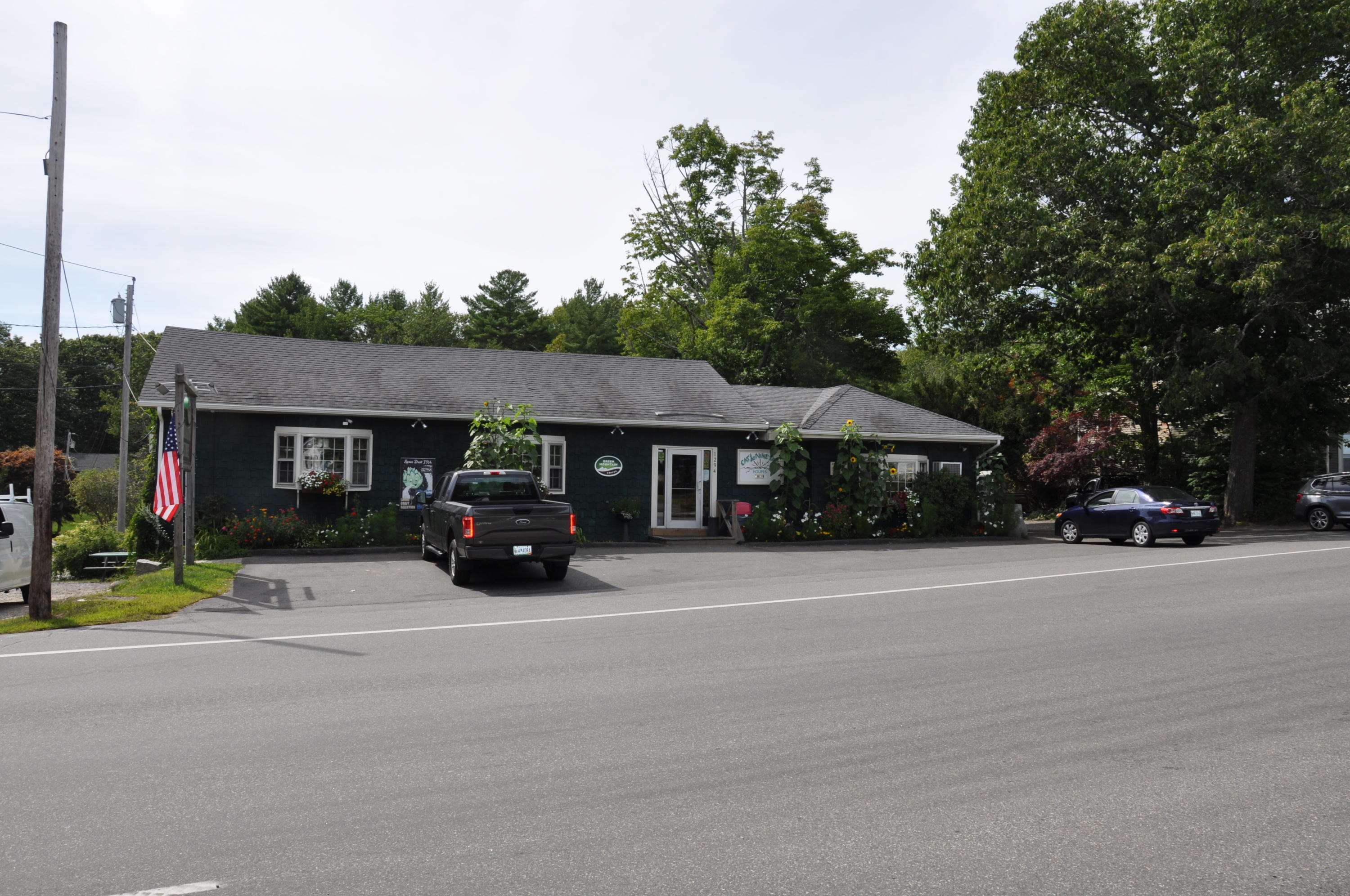 1294 Us Route 1 York ME 03902