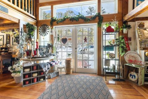 1300 Us Route 1 York ME 03902