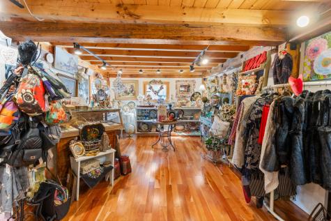 1300 Us Route 1 York ME 03902