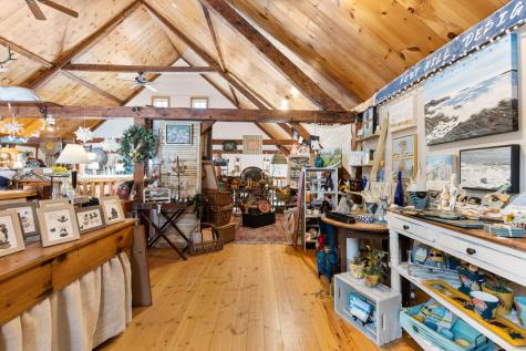 1300 Us Route 1 York ME 03902