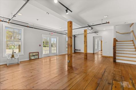 1300 Us Route 1 York ME 03902