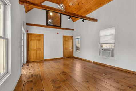 1300 Us Route 1 York ME 03902