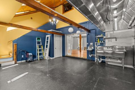 1300 Us Route 1 York ME 03902