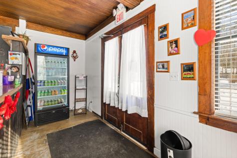 1300 Us Route 1 York ME 03902