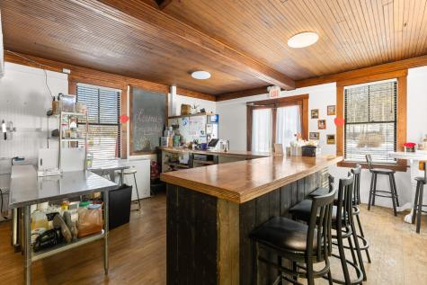 1300 Us Route 1 York ME 03902