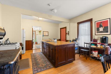 1300 Us Route 1 York ME 03902