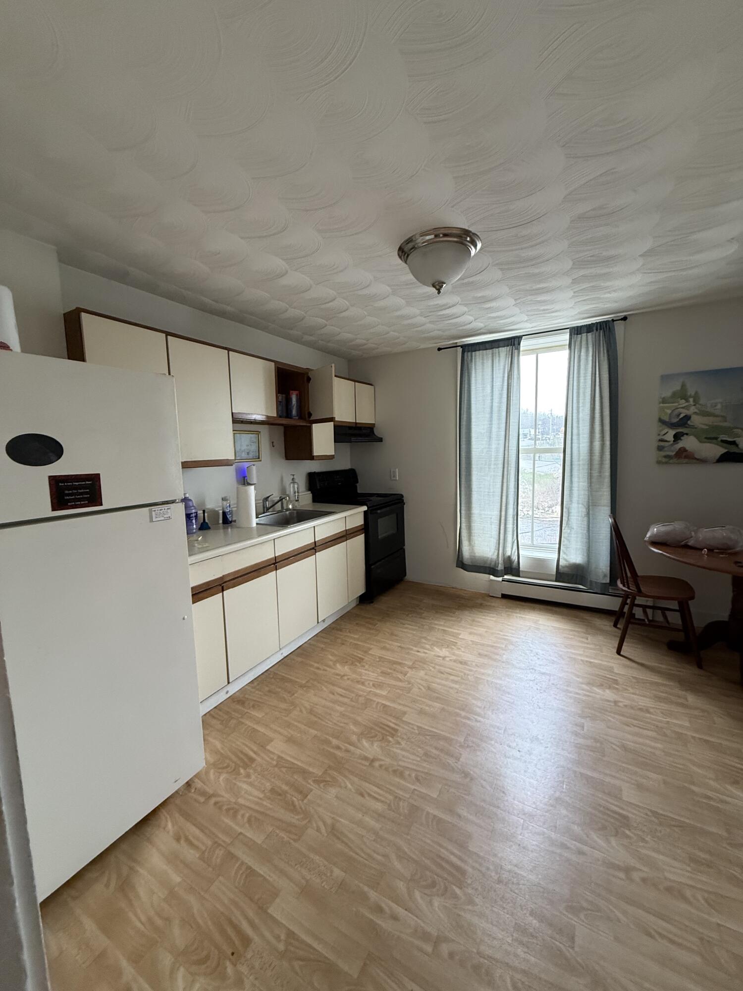 335 Water Street Gardiner ME 04345