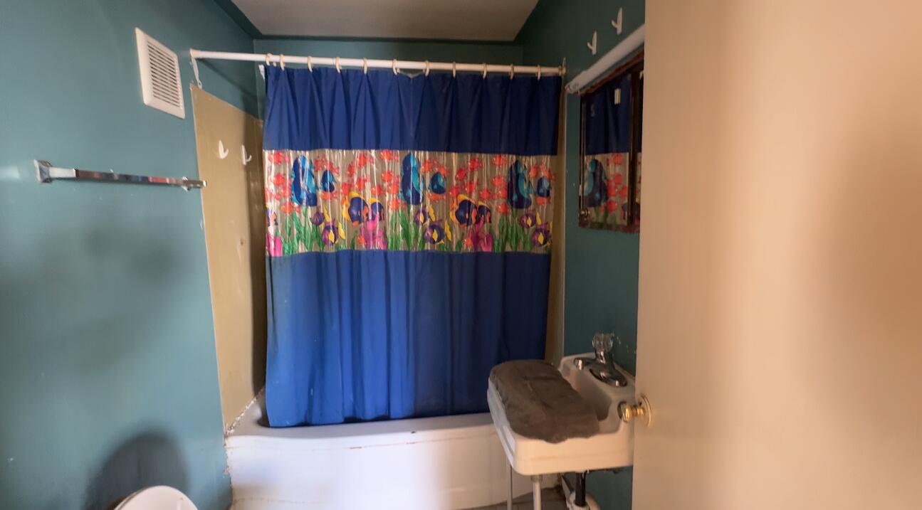 947 Sabattus Street Lewiston ME 04240