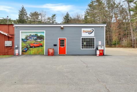 694 River Road Mexico ME 04257