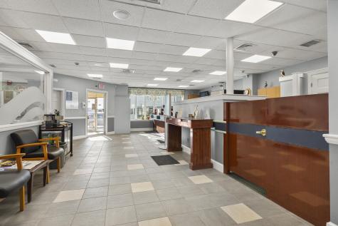 100 Main Street Damariscotta ME 04543
