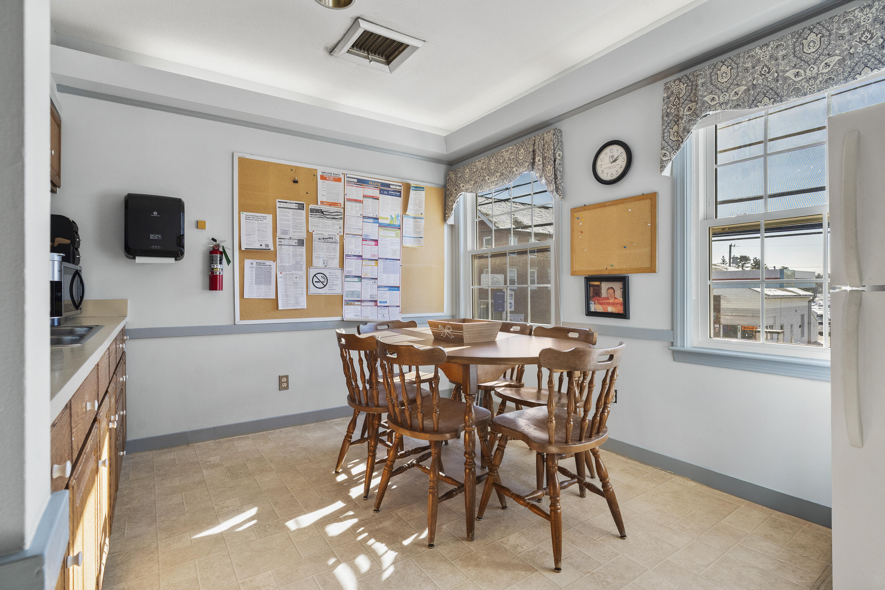 100 Main Street Damariscotta ME 04543