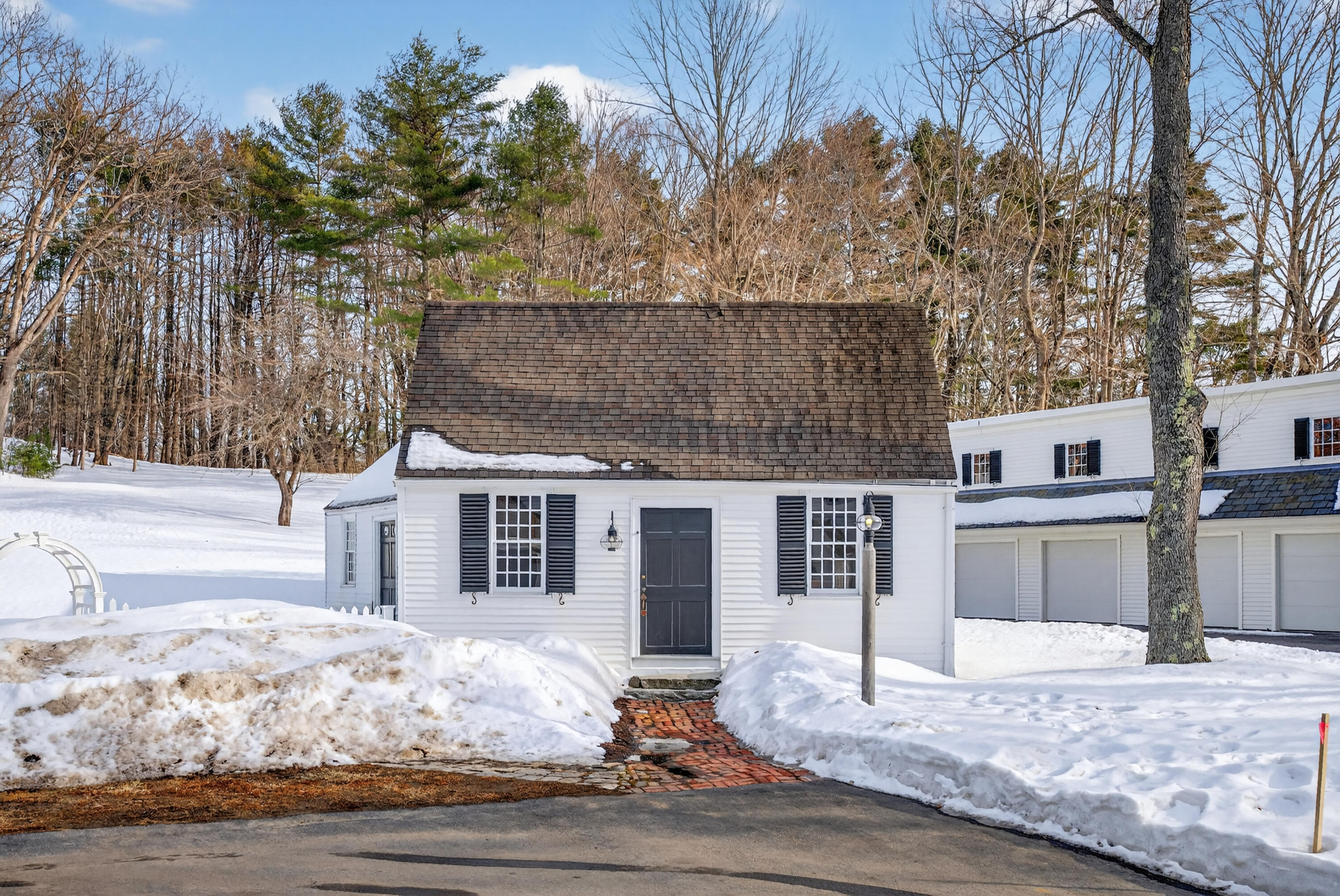 1090 Pittston School Street Pittston ME 04345
