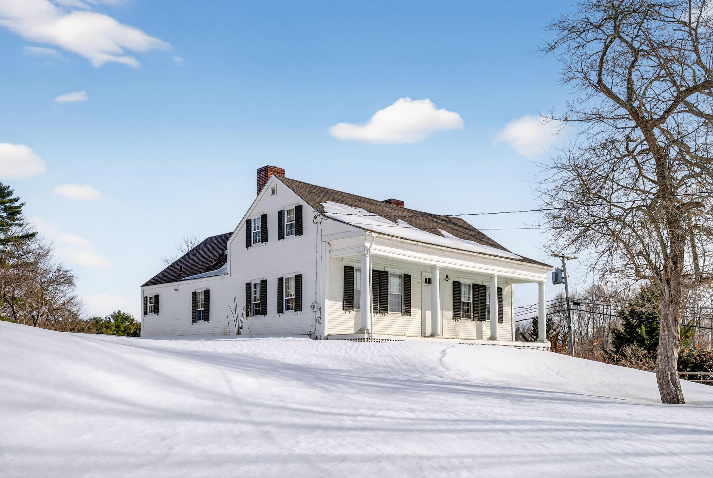 1090 Pittston School Street Pittston ME 04345