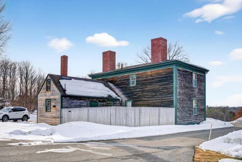 1090 Pittston School Street Pittston ME 04345