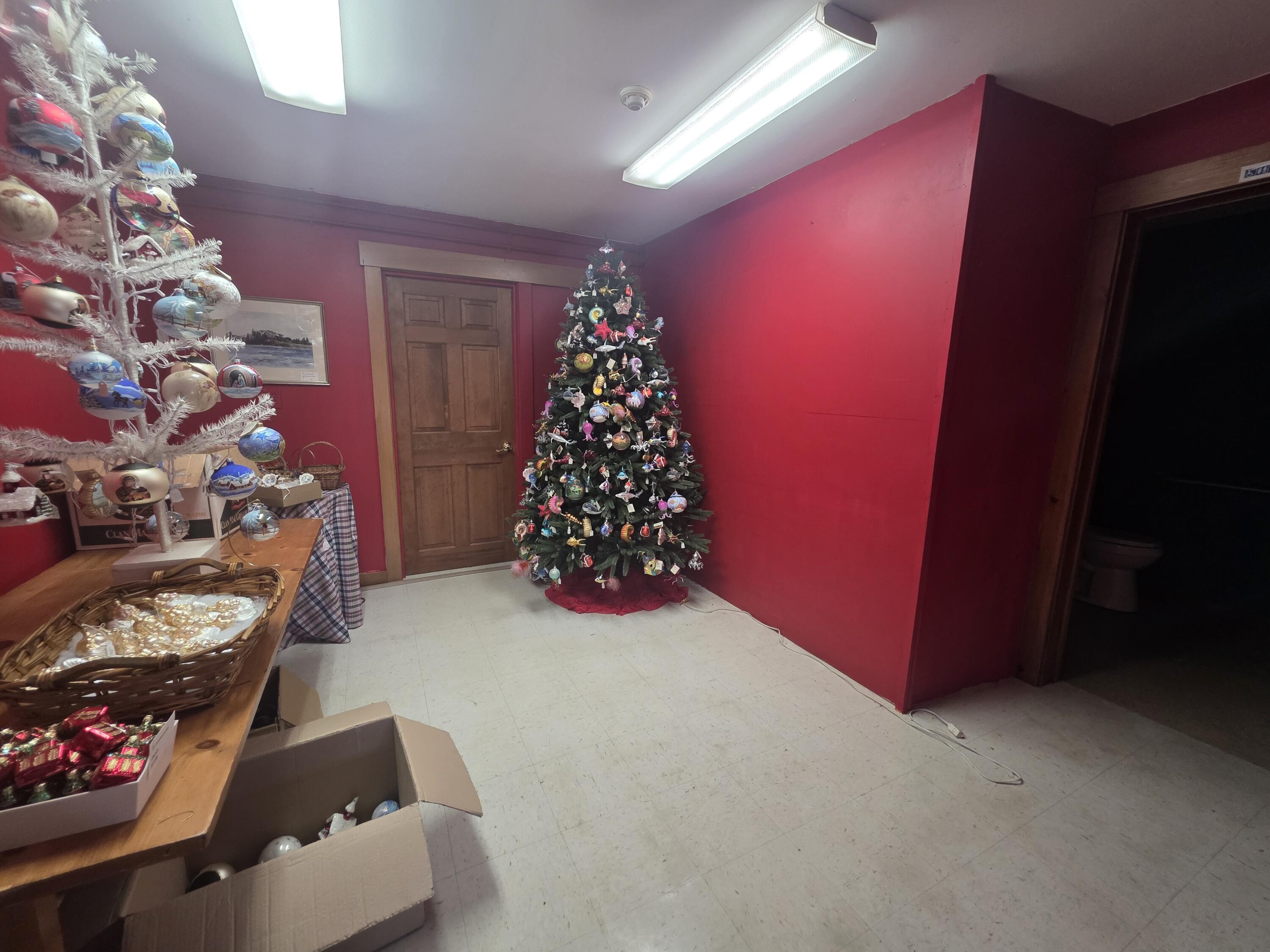 485 Commercial Street Rockport ME 04856