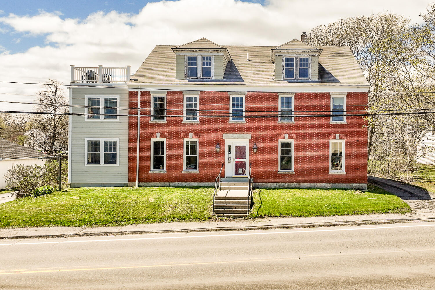 8 N North Main Street Rockland ME 04841