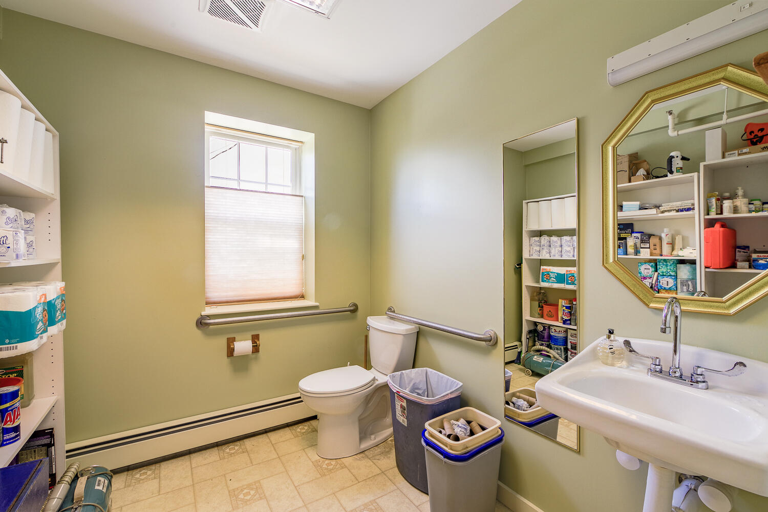 8 N North Main Street Rockland ME 04841