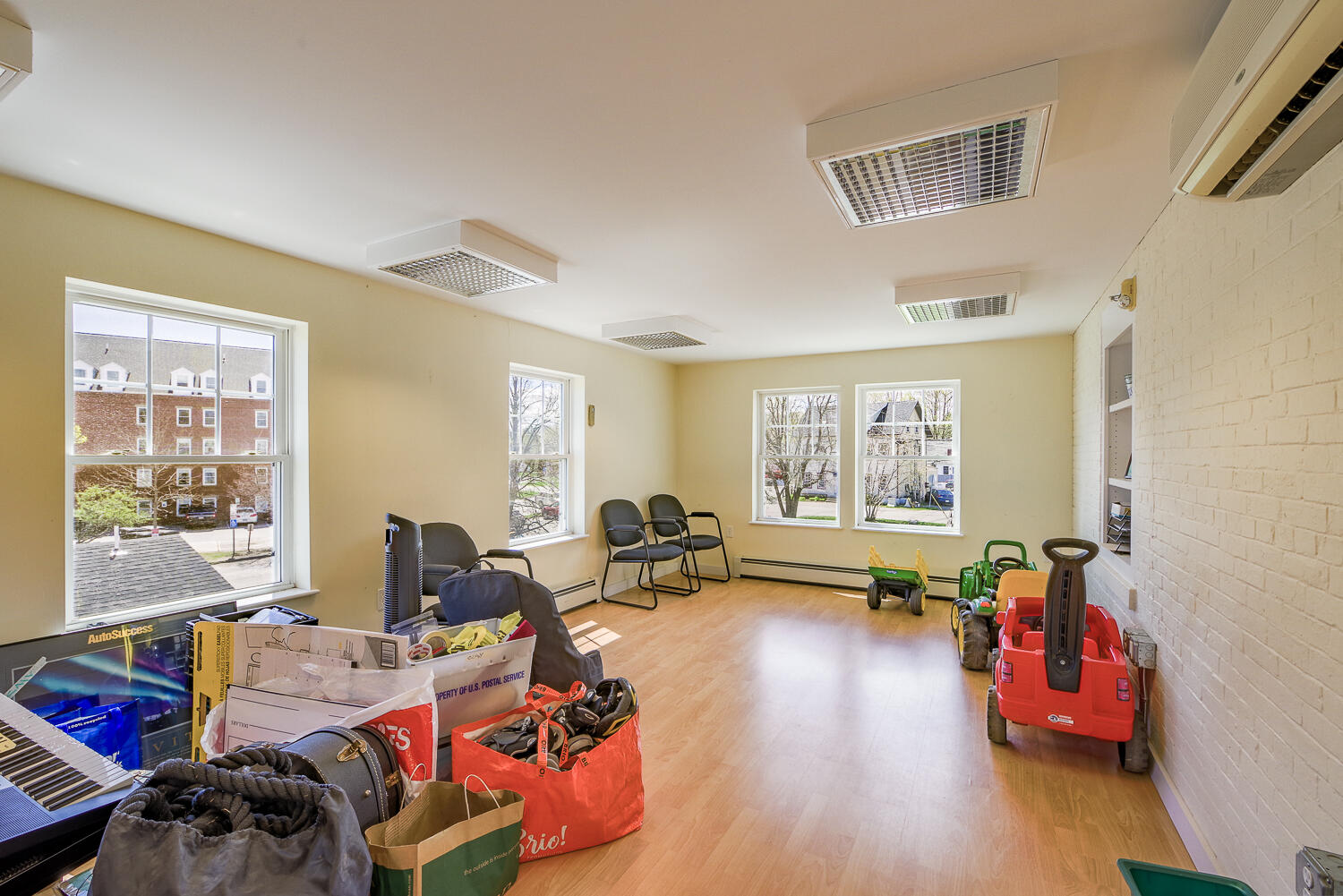 8 N North Main Street Rockland ME 04841