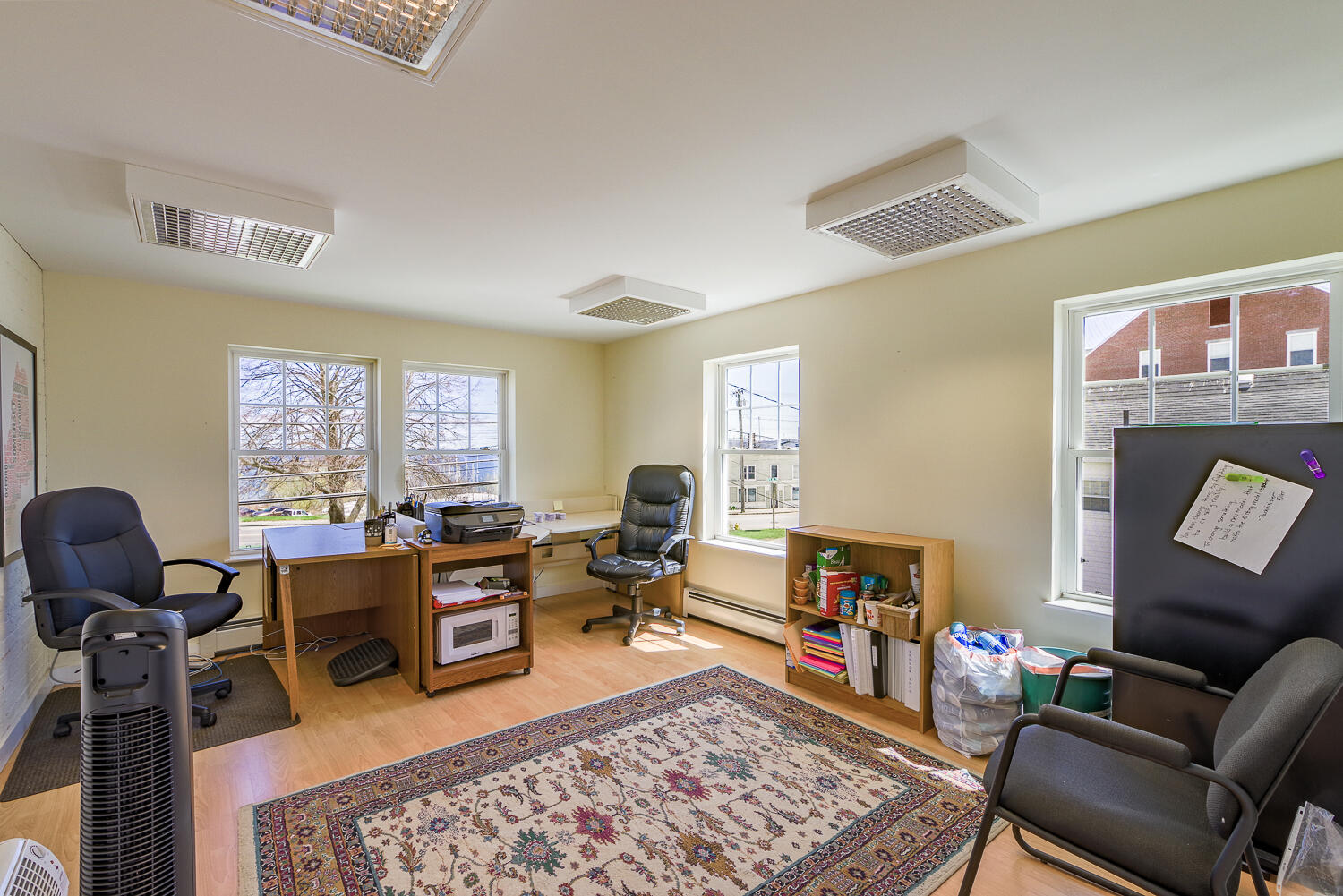 8 N North Main Street Rockland ME 04841