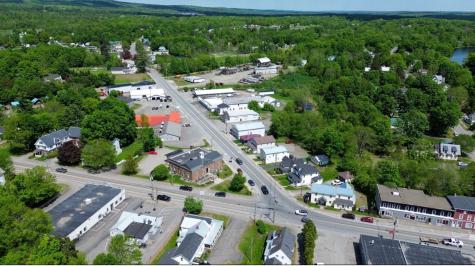 13 Summer Street Dover-foxcroft ME 04426