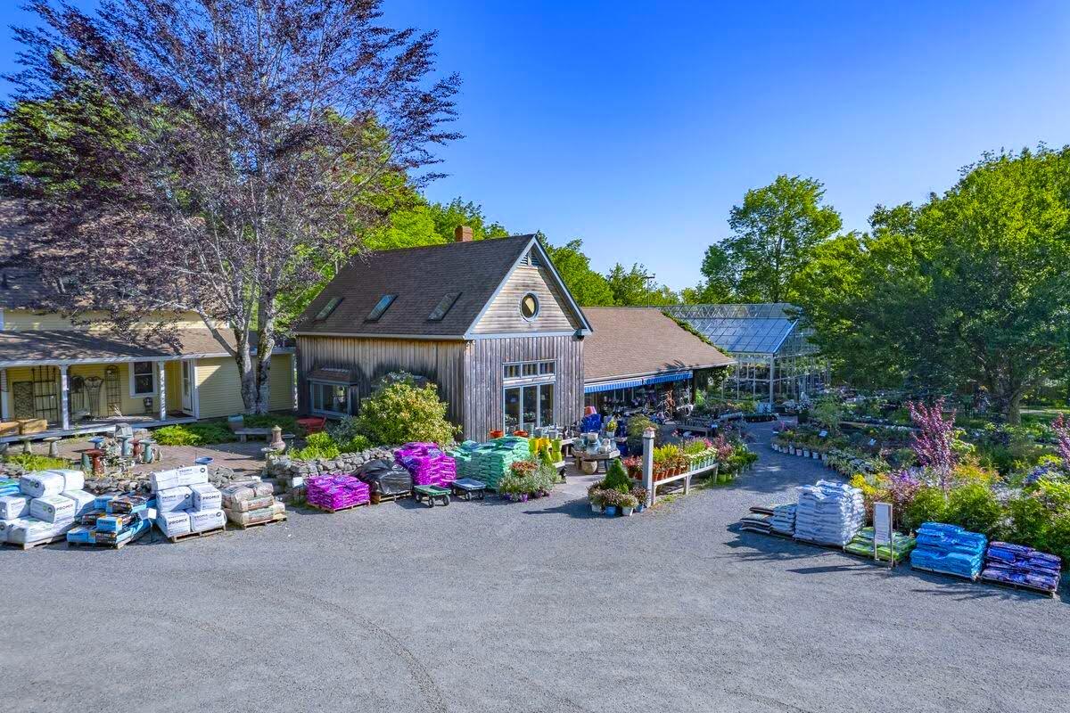 48 South Street Blue Hill ME 04614