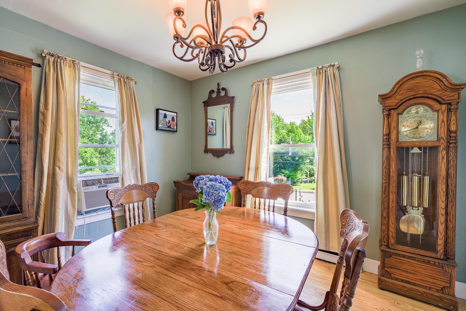 1113 Commercial Street Rockport ME 04856