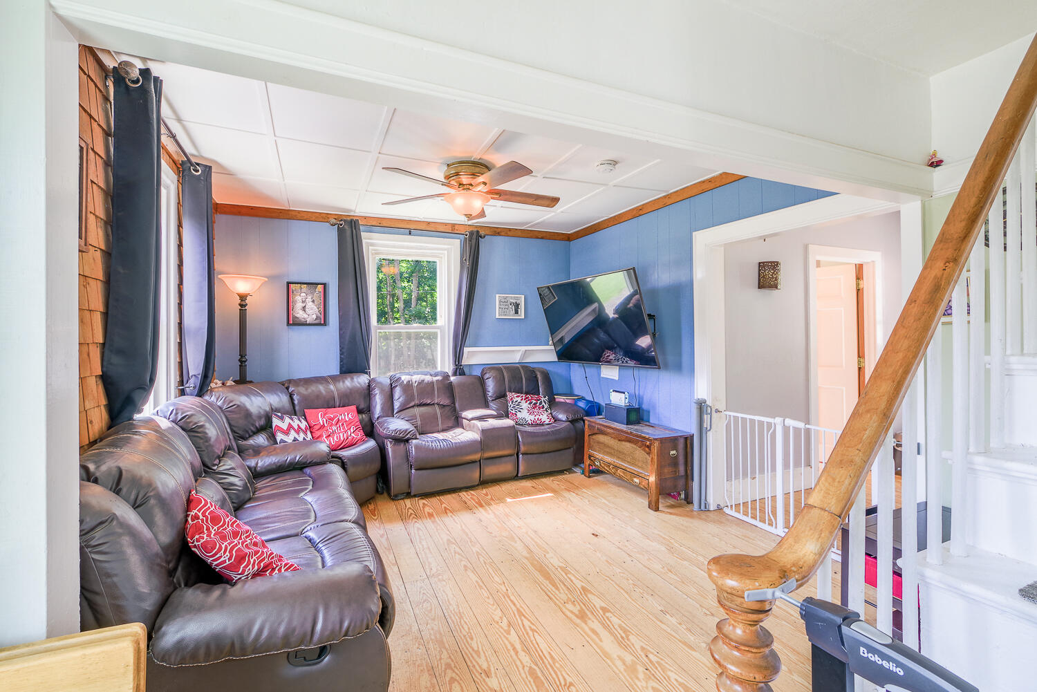 1113 Commercial Street Rockport ME 04856