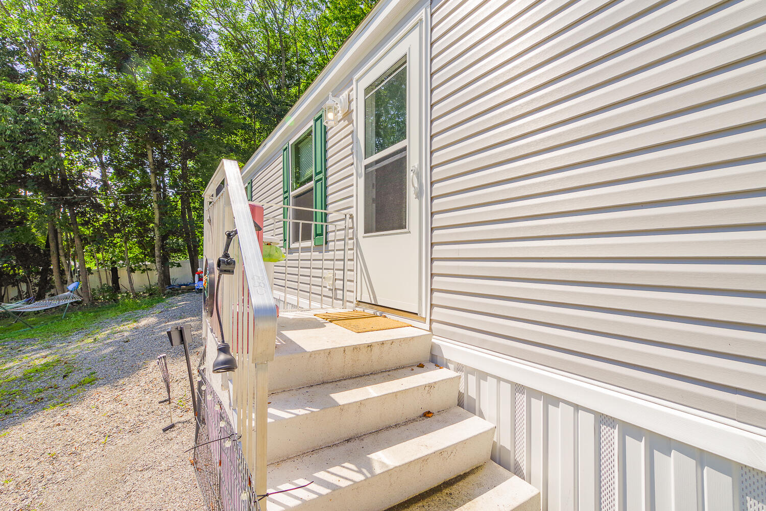 1113 Commercial Street Rockport ME 04856