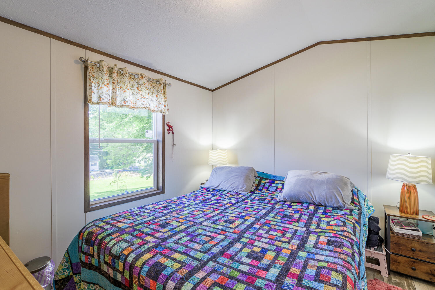 1113 Commercial Street Rockport ME 04856