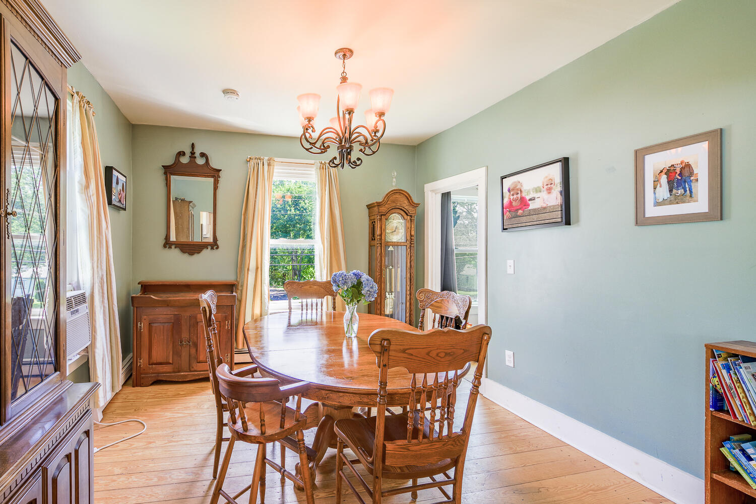 1113 Commercial Street Rockport ME 04856