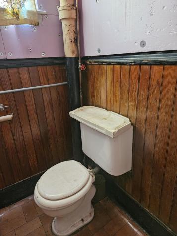 52 Main Street Dixfield ME 04224