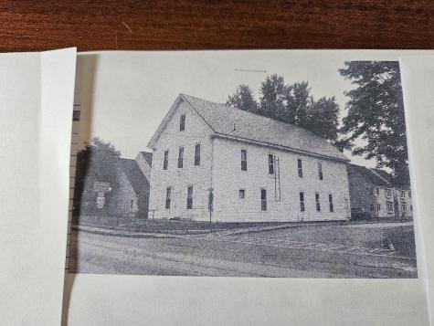 52 Main Street Dixfield ME 04224