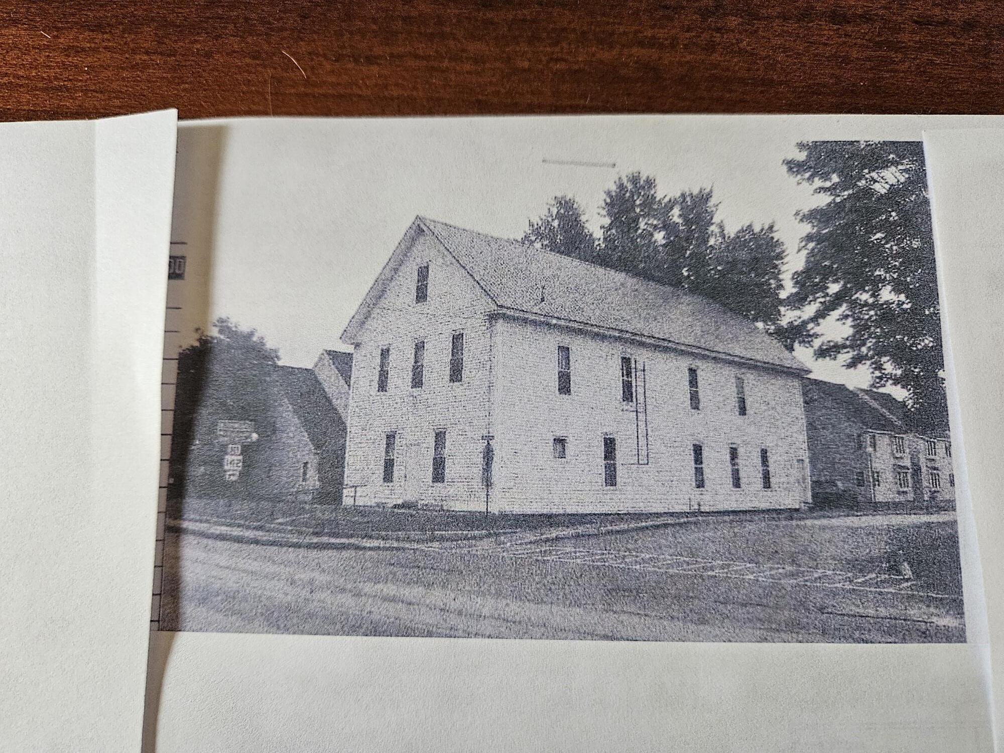 52 Main Street Dixfield ME 04224