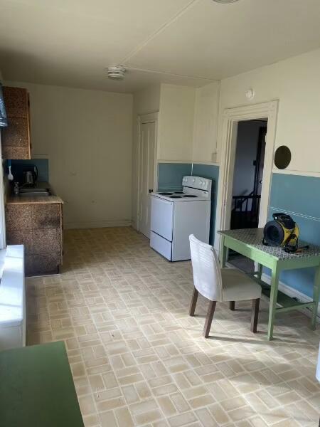 78 High Street Belfast ME 04915