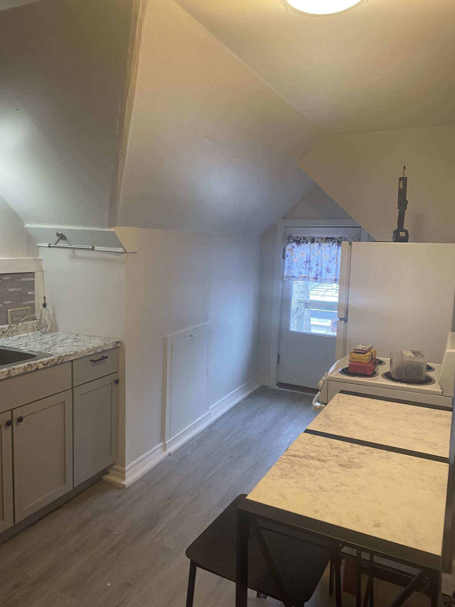 78 High Street Belfast ME 04915