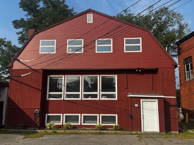 14 Island Avenue Skowhegan ME 04976