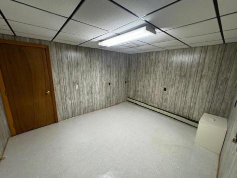 14 Island Avenue Skowhegan ME 04976