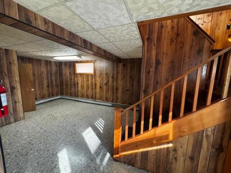 14 Island Avenue Skowhegan ME 04976