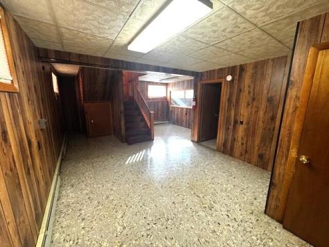 14 Island Avenue Skowhegan ME 04976