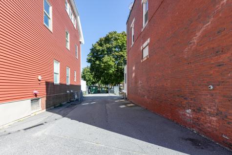 1190 Forest Avenue Portland ME 04103