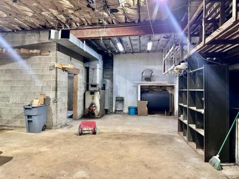 68/72 Holland Street Lewiston ME 04240