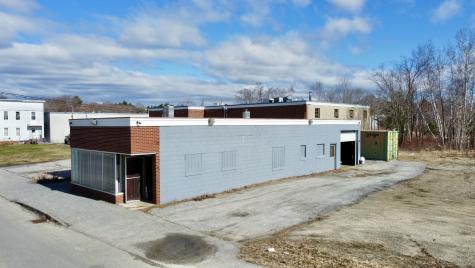 68/72 Holland Street Lewiston ME 04240