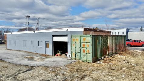 68/72 Holland Street Lewiston ME 04240